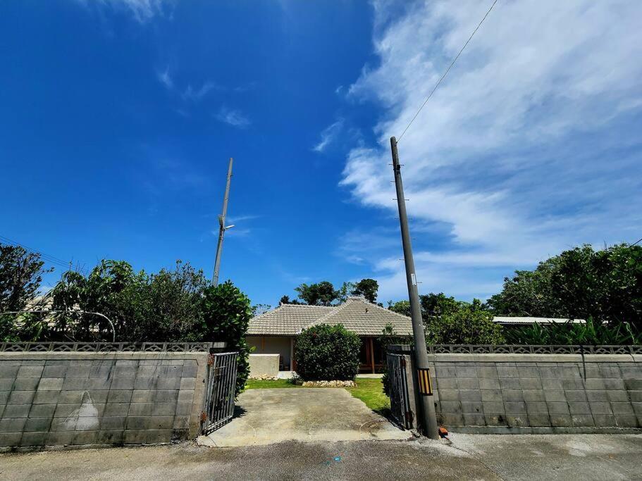 琉球古民家 蒼 Lejlighed Motobu Eksteriør billede